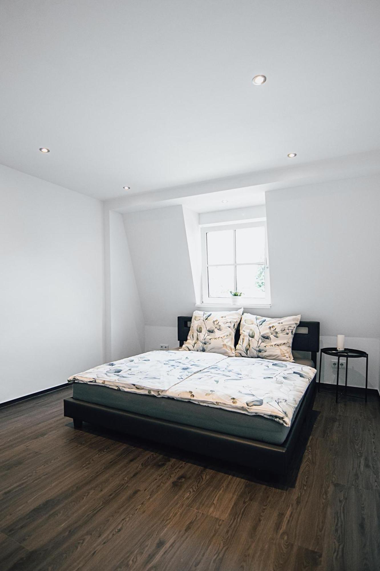 Ferienwohnung Schleicher Mit Klimaanlage Zirndorf Buitenkant foto