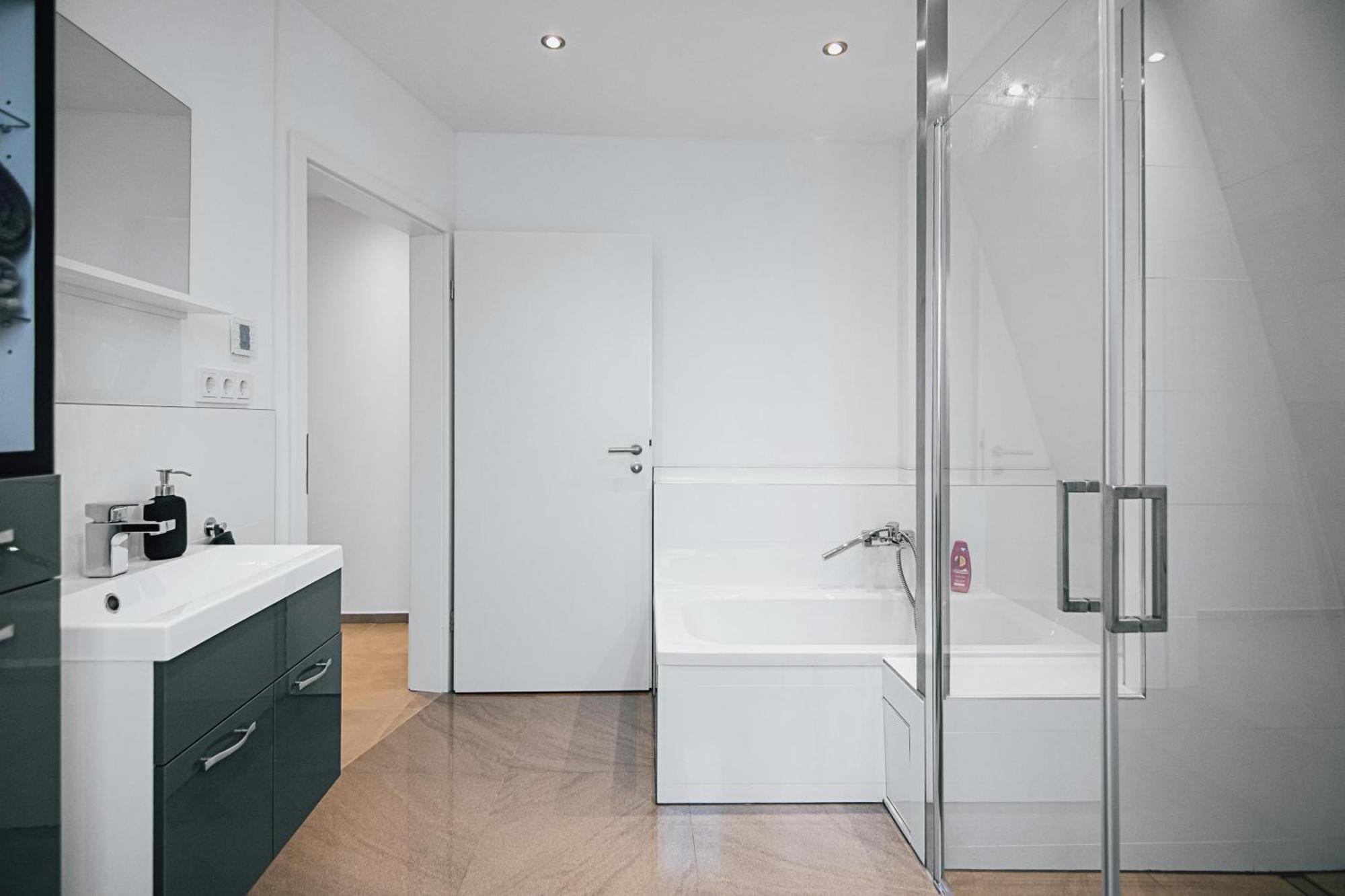 Ferienwohnung Schleicher Mit Klimaanlage Zirndorf Buitenkant foto
